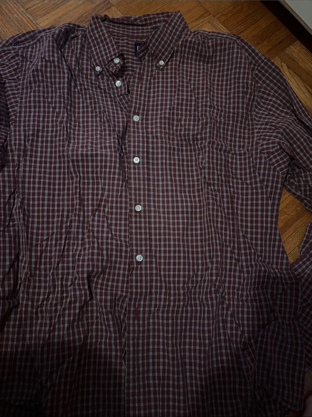 GAP Men's Button-Down Shirt in Burgundy Plaid